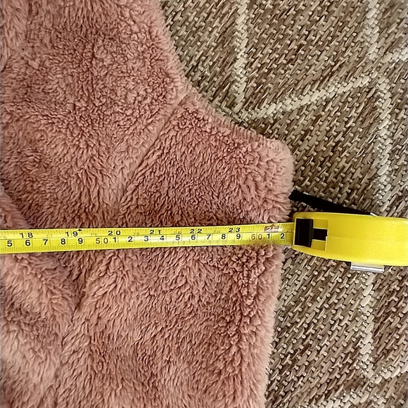 Sherpa Collared Vest NWOT - Picture 11 of 13